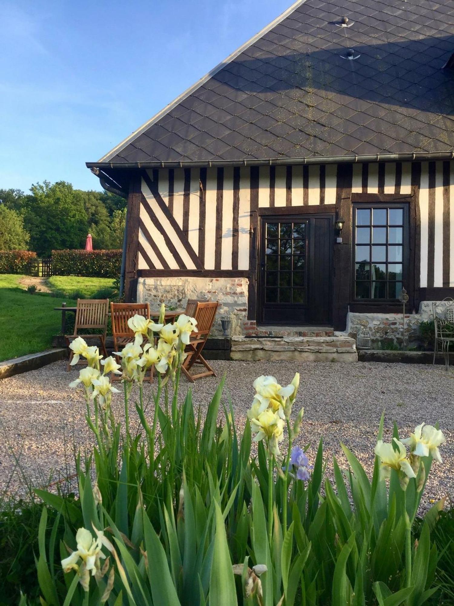 Bed and Breakfast Le Champ Des Possibles Manerbe Exteriér fotografie